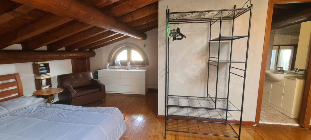 DesenzanoLoft Garda Family House Hotel Desenzano del Garda Buitenkant foto